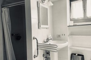 Bathroom_shower